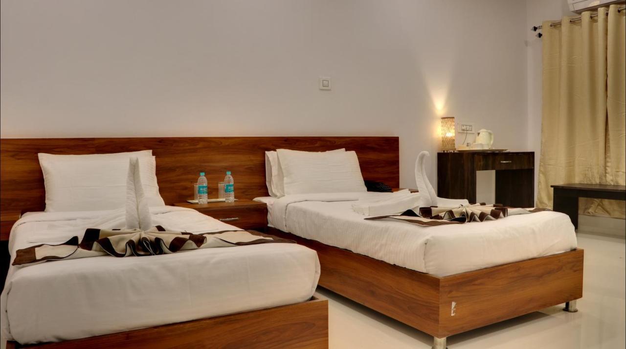 Kp Residency Mangaldai Kültér fotó